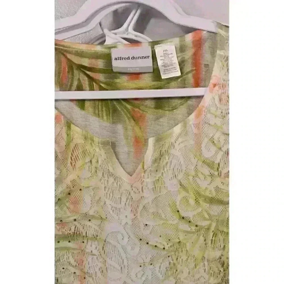 Alfred Dunner Petite Yellow/Green Beaded Short Sleeve Top Women’s Size:PXL - Picture 3 of 6